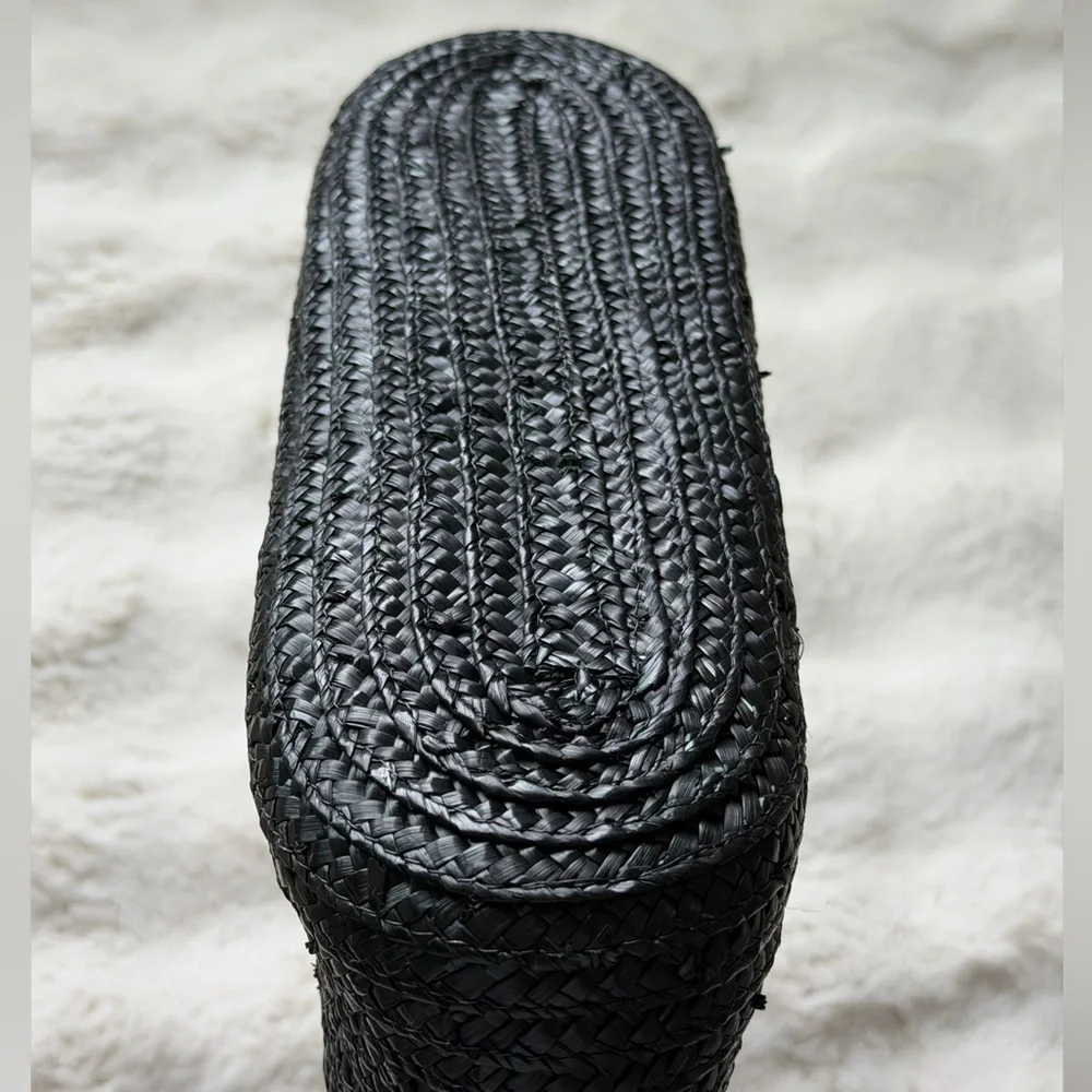 Black Woven Straw Tote Bag with Crochet Floral Accents - Picture 7 of 12